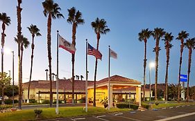 Hilton Garden Inn Valencia Six Flags Valencia Ca